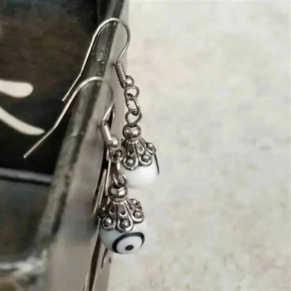 Handmade Evil Eye White Lampwork Glass Beads Protective Talisman Drop Earrings - Picture 5 of 5
